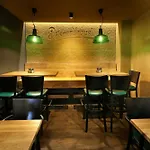 Garden Towers Boutique With Free Parking 布拉格