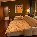 Garden Towers Boutique With Free Parking * 布拉格