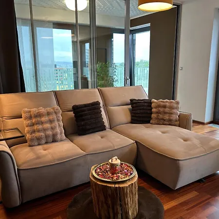 Family With The View Of The Old Town With Free Parking Apartment Prague