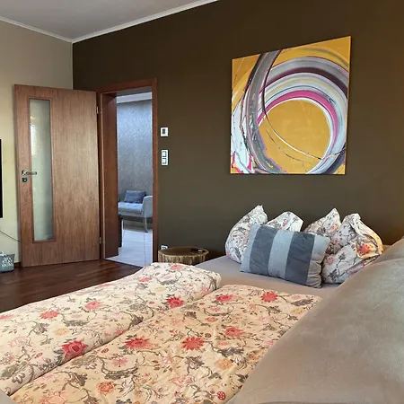 Garden Towers Boutique With Free Parking *