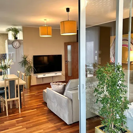 Daire Garden Towers Boutique With Free Parking Prag